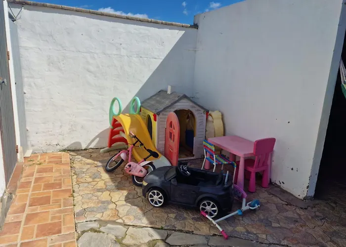 Будинок відпочинку El Moral *